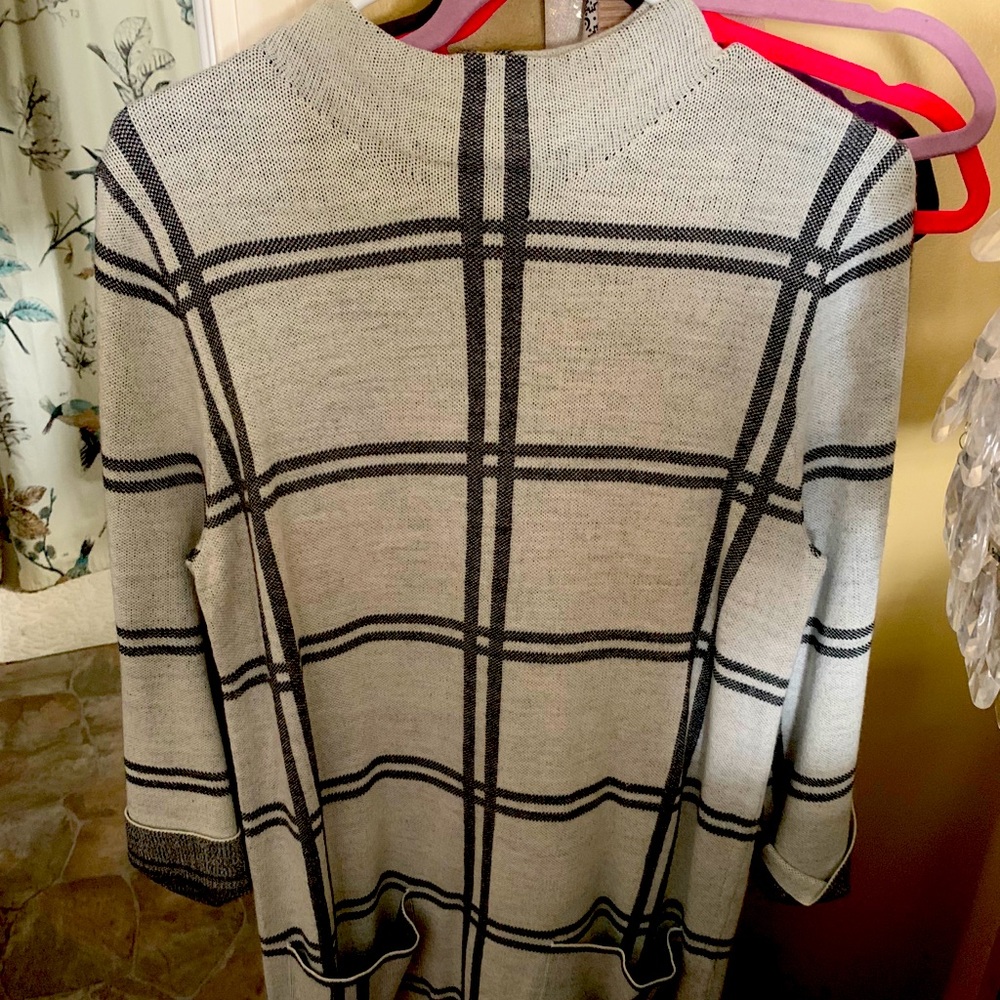 Front pocket dress